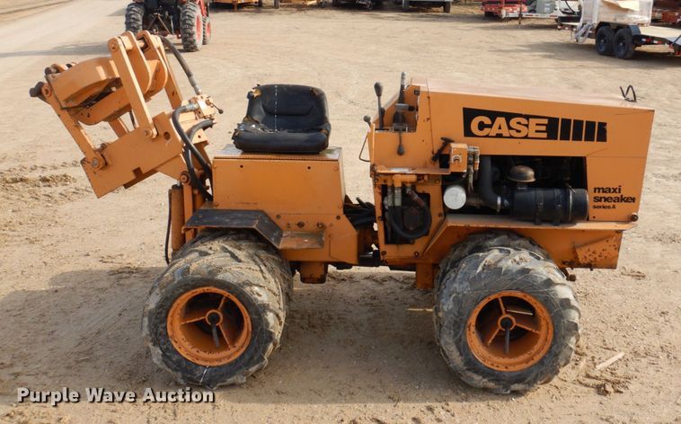 image for item DL3733 1980 Case Maxi Sneaker Series A  cable plow