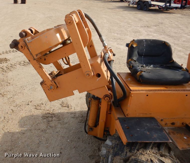 image for item DL3733 1980 Case Maxi Sneaker Series A  cable plow