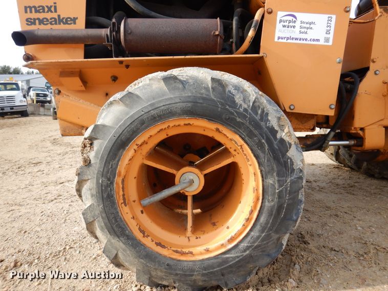 image for item DL3733 1980 Case Maxi Sneaker Series A  cable plow