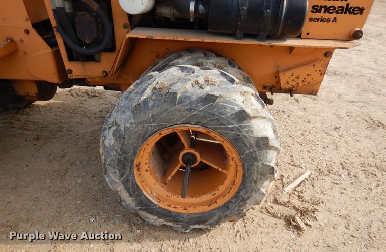 image for item DL3733 1980 Case Maxi Sneaker Series A  cable plow