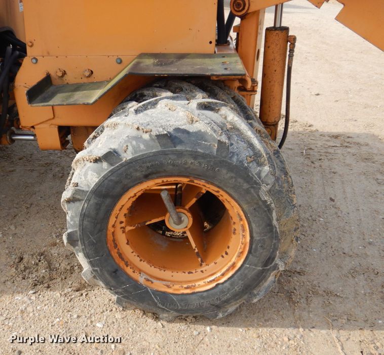 image for item DL3733 1980 Case Maxi Sneaker Series A  cable plow