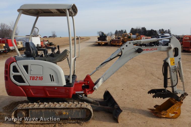image for item DL3734 2014 Takeuchi TB216  mini excavator