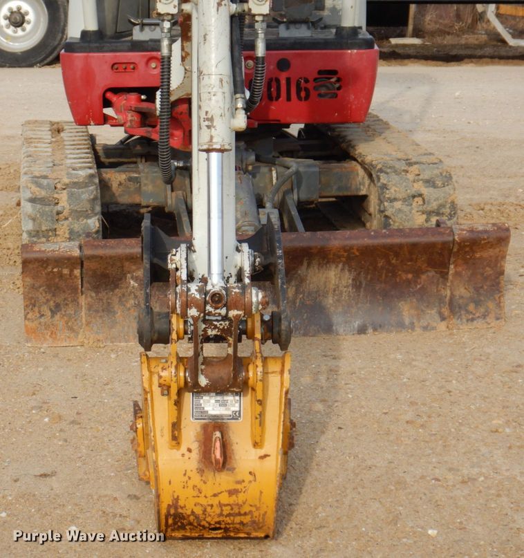 image for item DL3734 2014 Takeuchi TB216  mini excavator