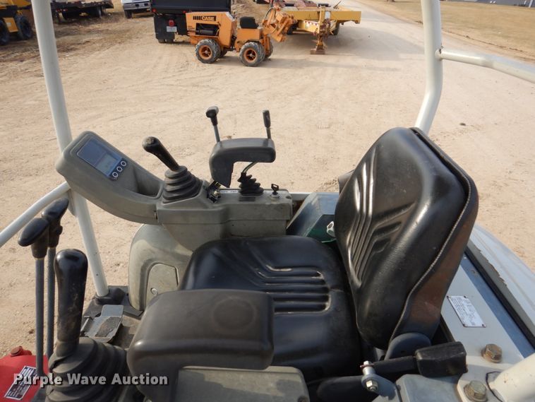 image for item DL3734 2014 Takeuchi TB216  mini excavator