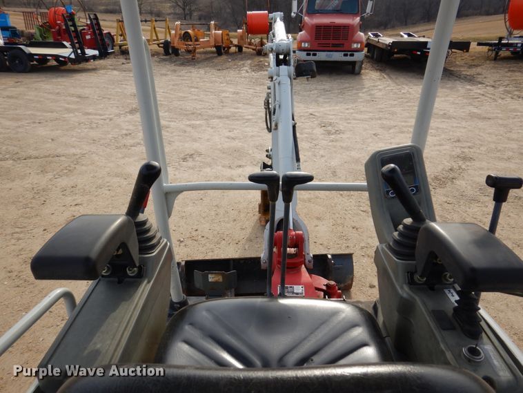 image for item DL3734 2014 Takeuchi TB216  mini excavator