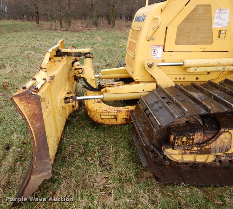 image for item DL3735 2015 Komatsu D39PX-23  dozer