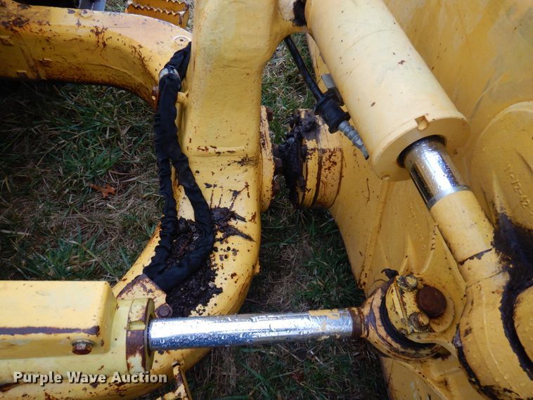 image for item DL3735 2015 Komatsu D39PX-23  dozer