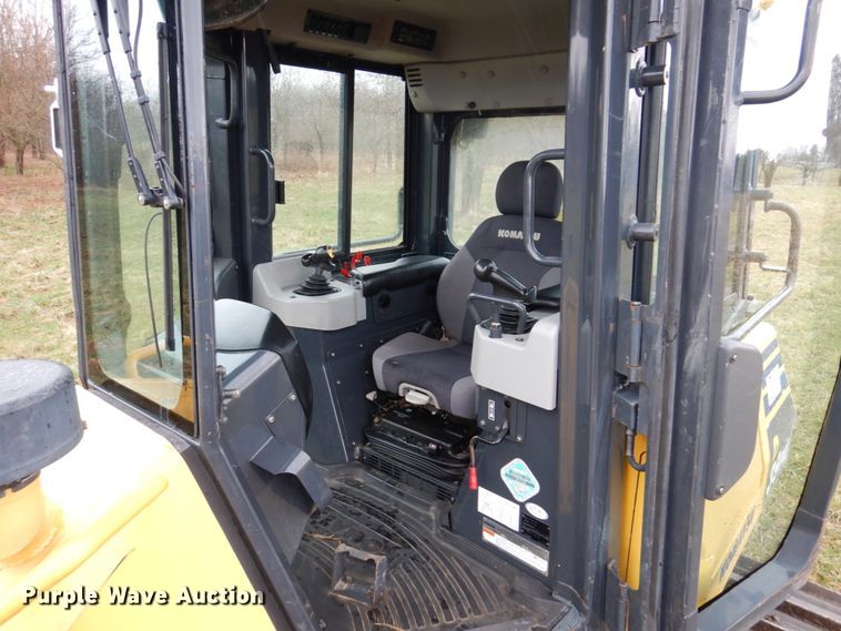 image for item DL3735 2015 Komatsu D39PX-23  dozer