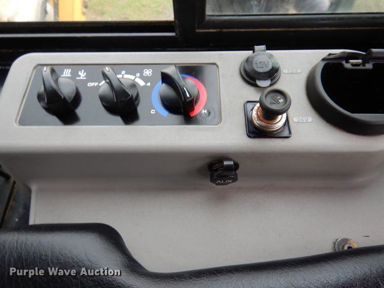 image for item DL3735 2015 Komatsu D39PX-23  dozer