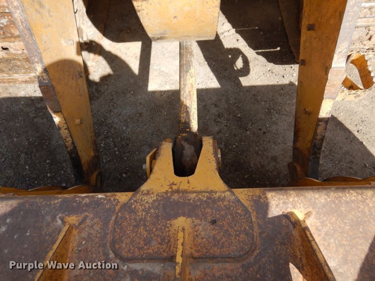 image for item DL3738 2002 Caterpillar 953C  track loader