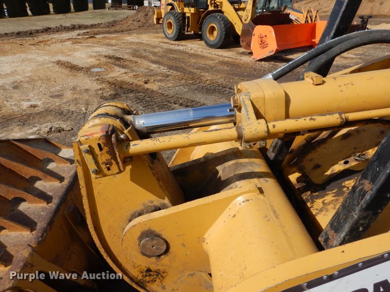 image for item DL3738 2002 Caterpillar 953C  track loader