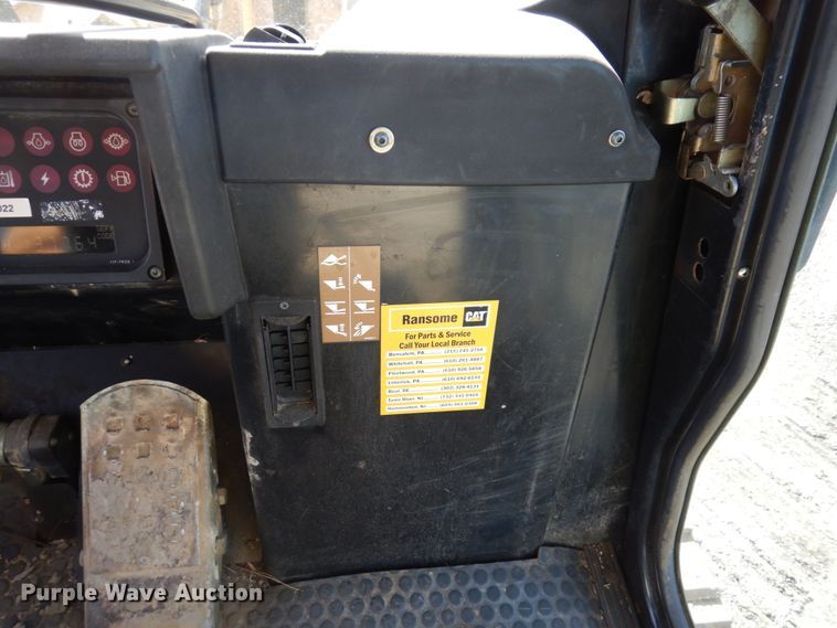 image for item DL3738 2002 Caterpillar 953C  track loader