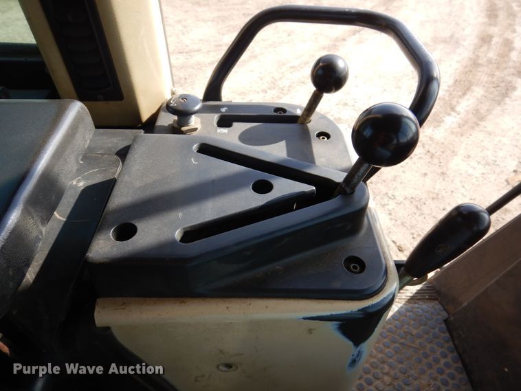 image for item DL3738 2002 Caterpillar 953C  track loader