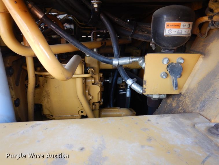 image for item DL3738 2002 Caterpillar 953C  track loader