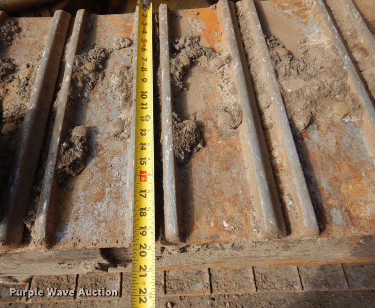 image for item DL3738 2002 Caterpillar 953C  track loader