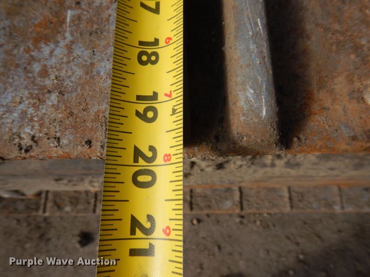 image for item DL3738 2002 Caterpillar 953C  track loader