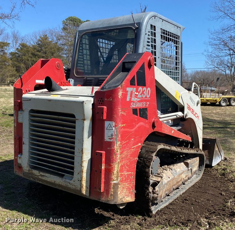image for item DM4004 2013 Takeuchi TL230  tracked skid steer loader