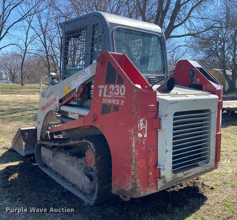 image for item DM4004 2013 Takeuchi TL230  tracked skid steer loader
