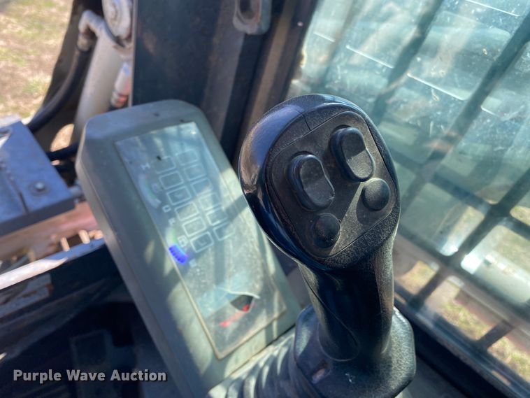 image for item DM4004 2013 Takeuchi TL230  tracked skid steer loader