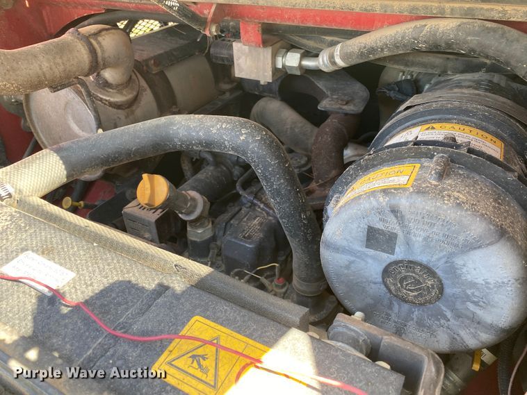 image for item DM4004 2013 Takeuchi TL230  tracked skid steer loader