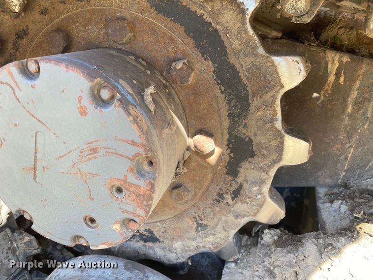 image for item DM4004 2013 Takeuchi TL230  tracked skid steer loader