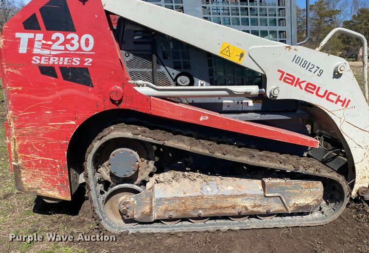 image for item DM4004 2013 Takeuchi TL230  tracked skid steer loader