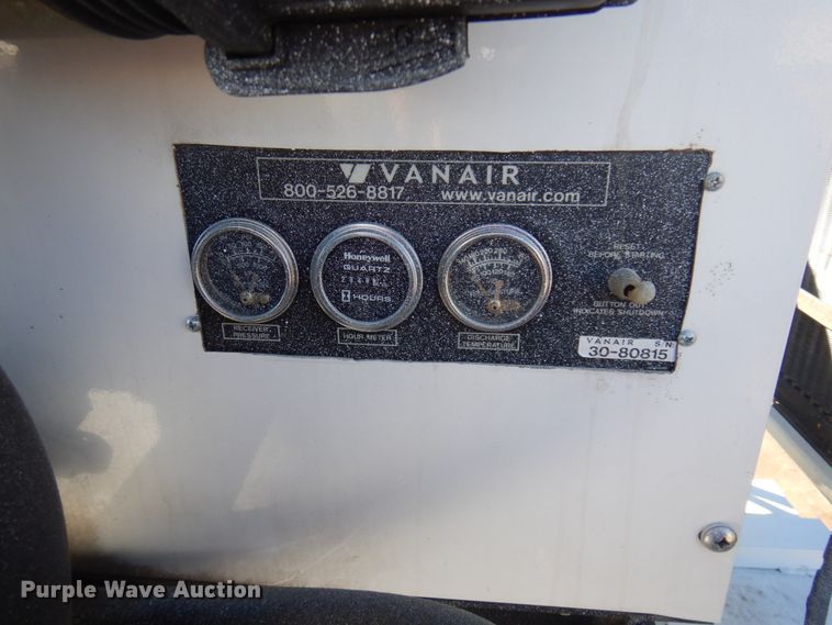 image for item DM5356 2001 Mack MR688S  paint striper truck