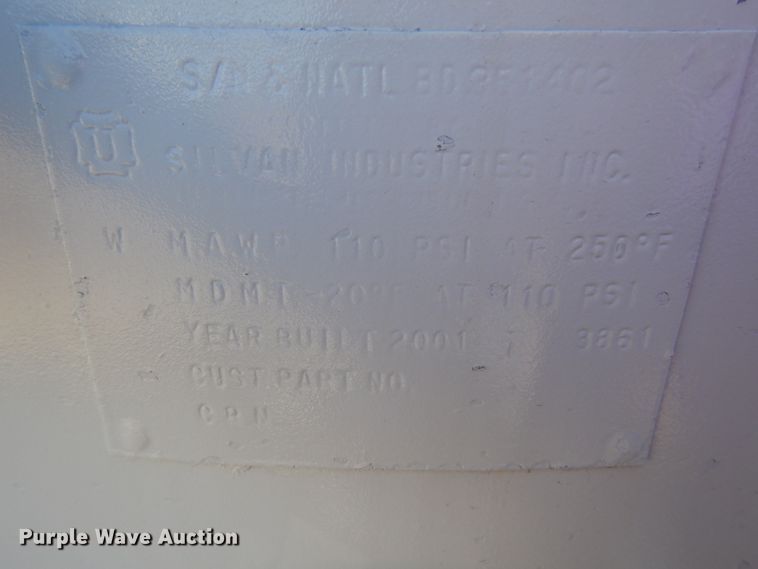 image for item DM5356 2001 Mack MR688S  paint striper truck