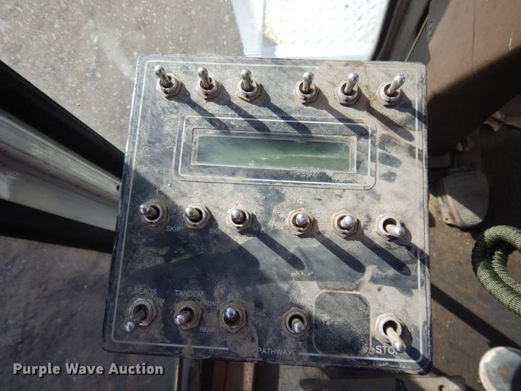 image for item DM5356 2001 Mack MR688S  paint striper truck