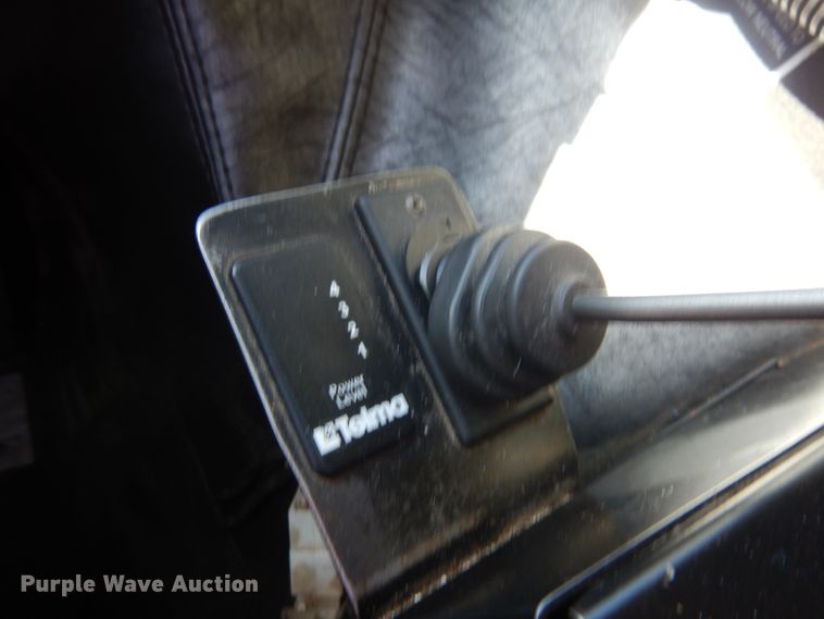 image for item DM5356 2001 Mack MR688S  paint striper truck