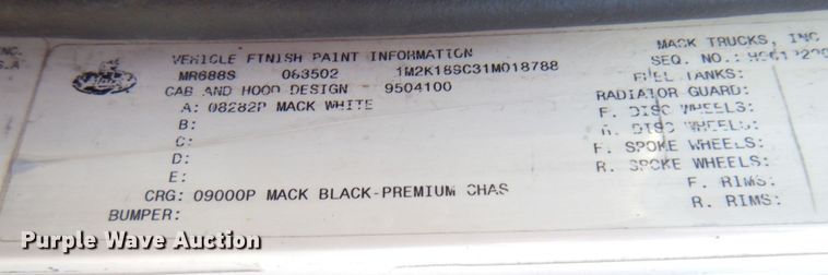 image for item DM5356 2001 Mack MR688S  paint striper truck