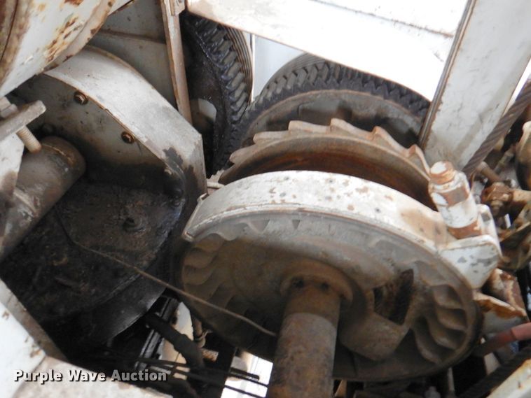 image for item DM6000 Link Belt LS108B  crane