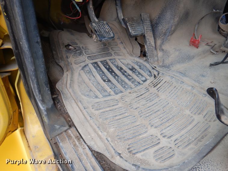 image for item DM6001 1993 Ford F700  dump truck