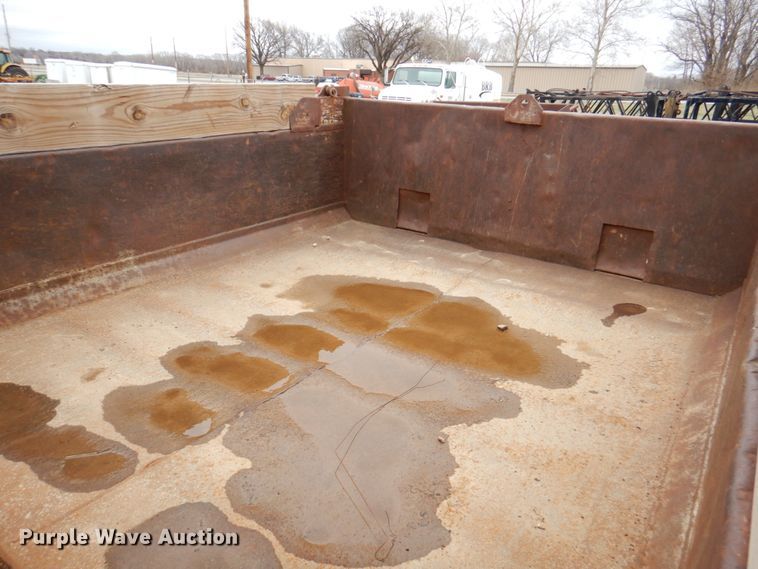 image for item DM6001 1993 Ford F700  dump truck