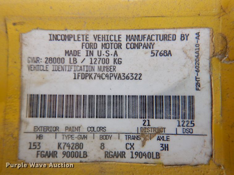 image for item DM6001 1993 Ford F700  dump truck