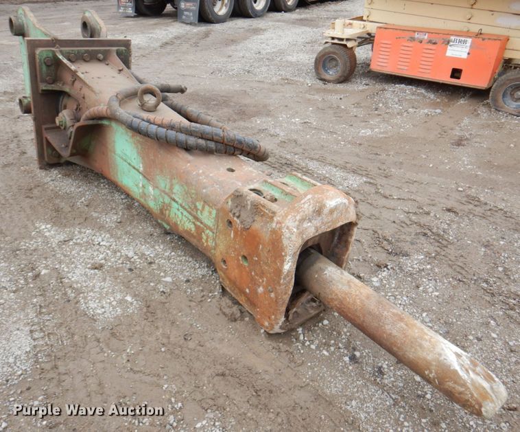 image for item DM6005 Tramac V-1600 breaker