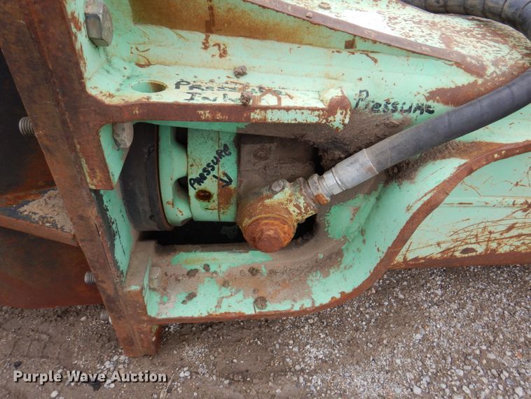 image for item DM6006 Tramac V-1200 breaker