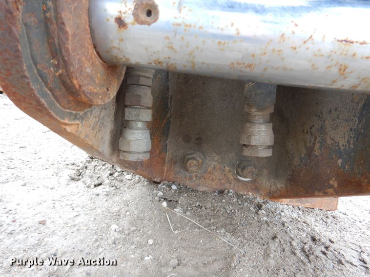 image for item DM6006 Tramac V-1200 breaker