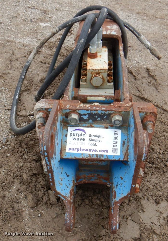 image for item DM6007 Okada 305 breaker