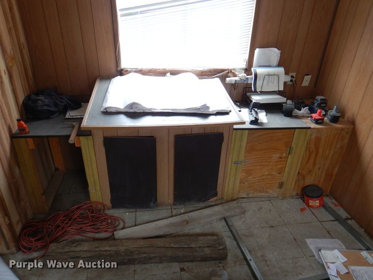 image for item DM6008 1977 Satellite 40X10  office trailer