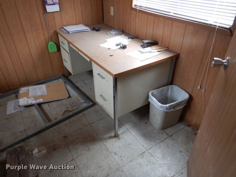 image for item DM6008 1977 Satellite 40X10  office trailer
