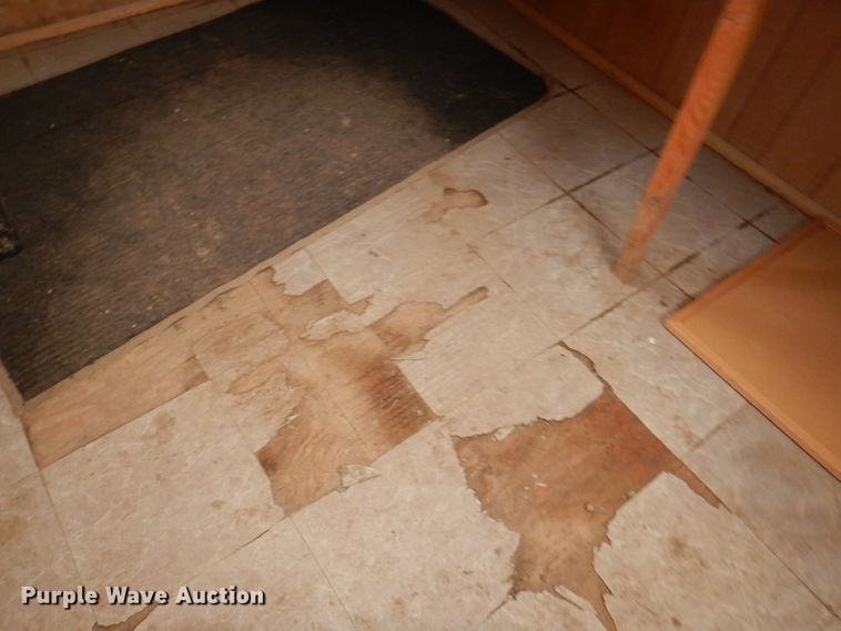 image for item DM6008 1977 Satellite 40X10  office trailer