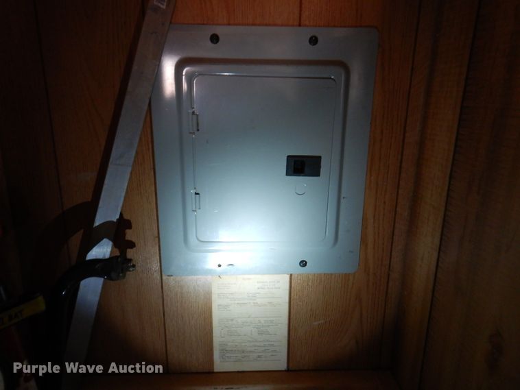 image for item DM6008 1977 Satellite 40X10  office trailer