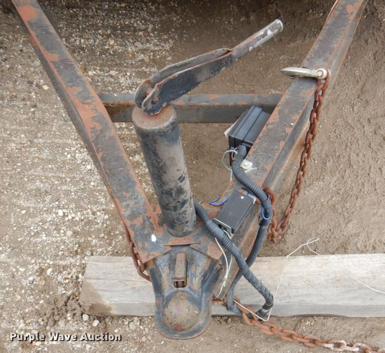 image for item DM6008 1977 Satellite 40X10  office trailer