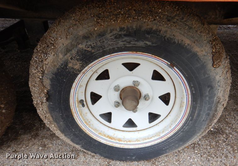 image for item DM6008 1977 Satellite 40X10  office trailer