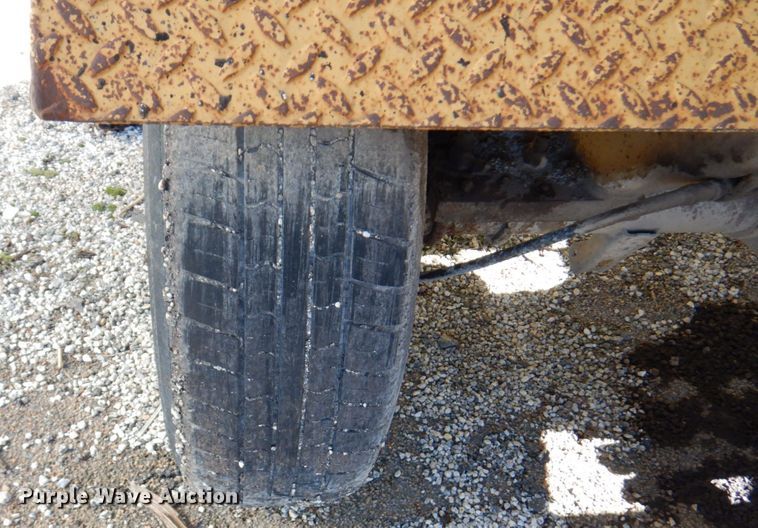 image for item DM6012 1998 Rosco RB48  broom