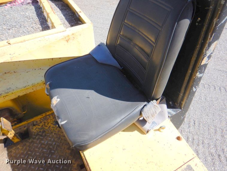 image for item DM6013 1995 Bomag BW11R  pneumatic roller