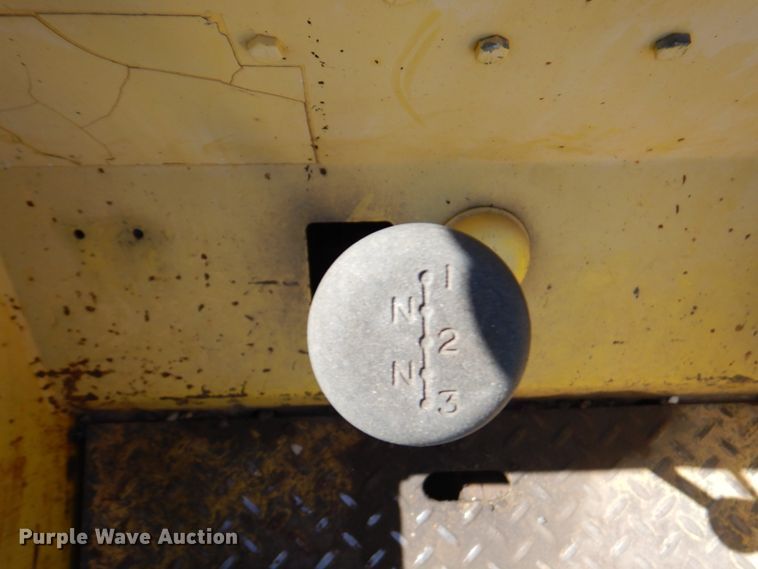 image for item DM6013 1995 Bomag BW11R  pneumatic roller