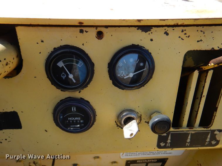 image for item DM6013 1995 Bomag BW11R  pneumatic roller