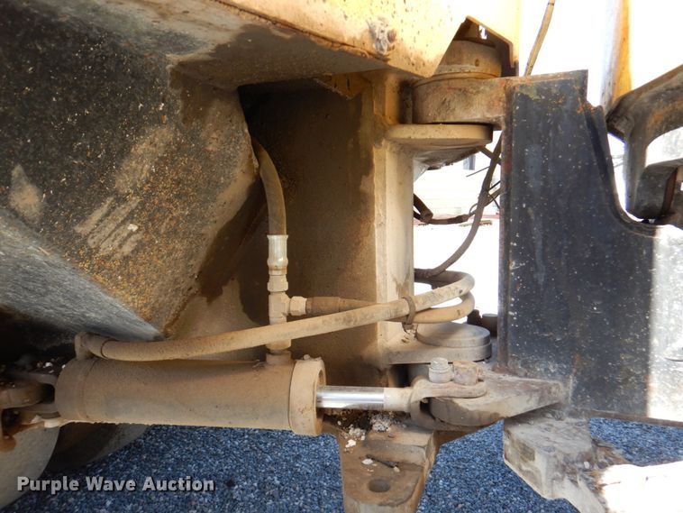 image for item DM6013 1995 Bomag BW11R  pneumatic roller